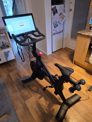 Peleton bike exercise spin - bike,