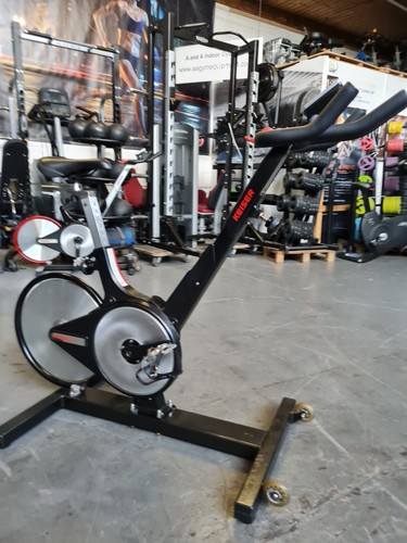 Keiser indoor exercise - ,